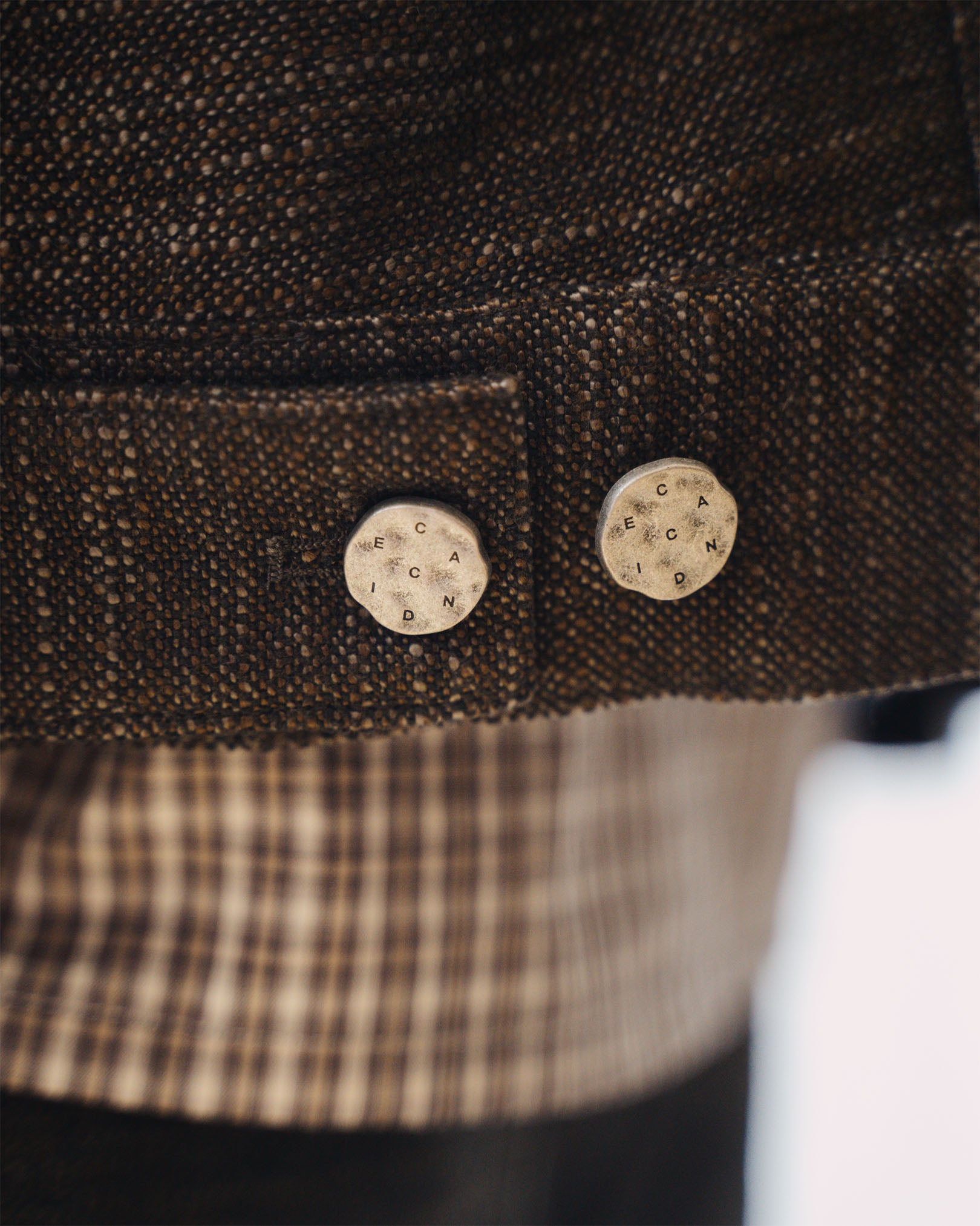 Post Jacket