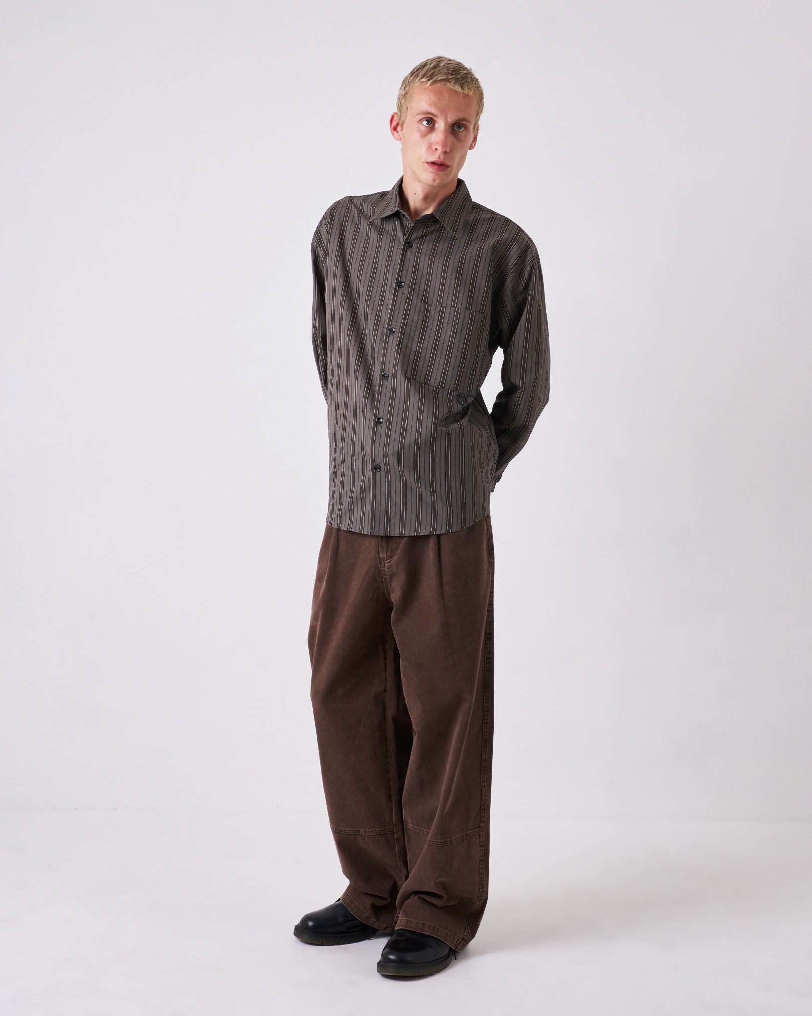 Earth Washed Pleated Pants