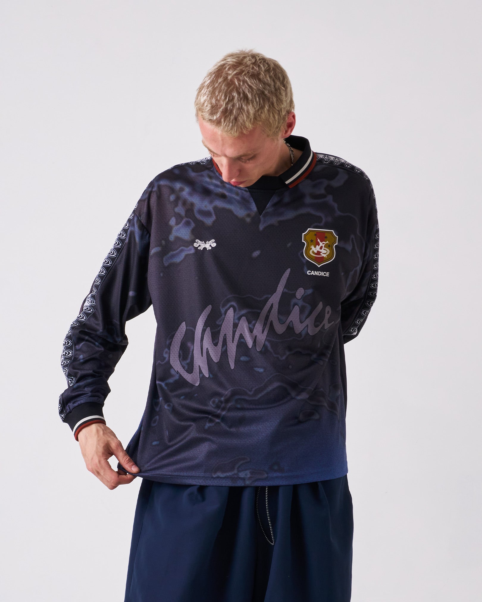Frog Dreaming Jersey